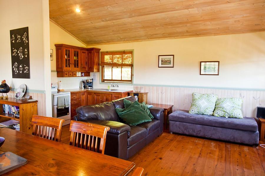 Minimbah Farm Cottages-Family Farmstay- Choose From 2 & 3 Bedroom Cottages And 6 Bedroom House Kangaroo Valley Exteriör bild